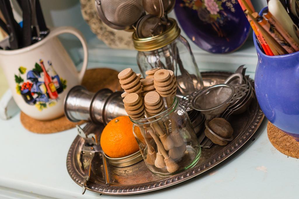 Хостел Mrs Potts Кардифф Экстерьер фото
